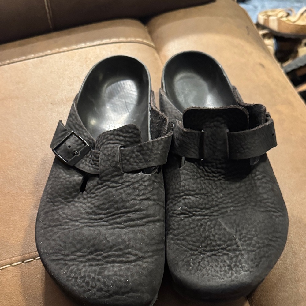 Men's Black Leather Slip-On Shoes